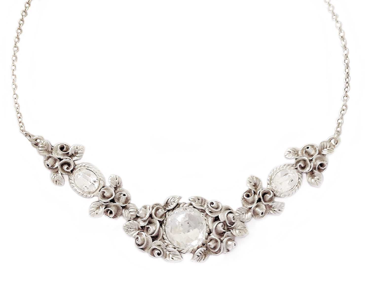 AVERY necklace CRYSTAL